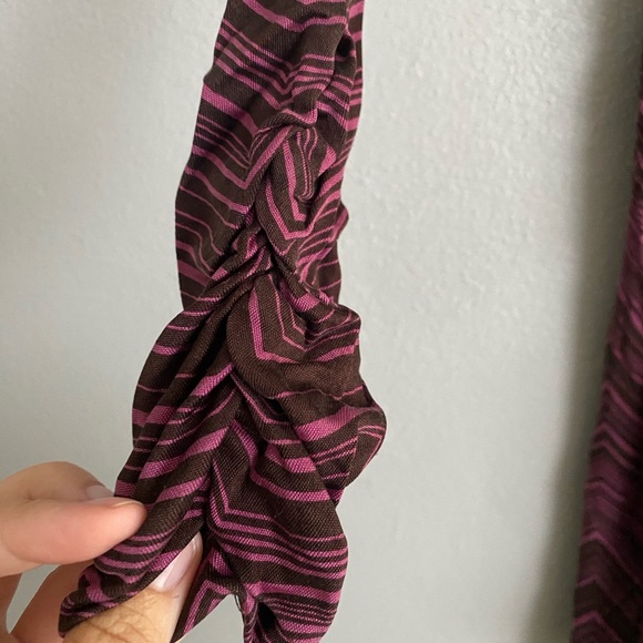 Trina Turk Wrap Dress Size Small Silk Long Sleeve Pink Brown Chevron Soft - Picture 6 of 10